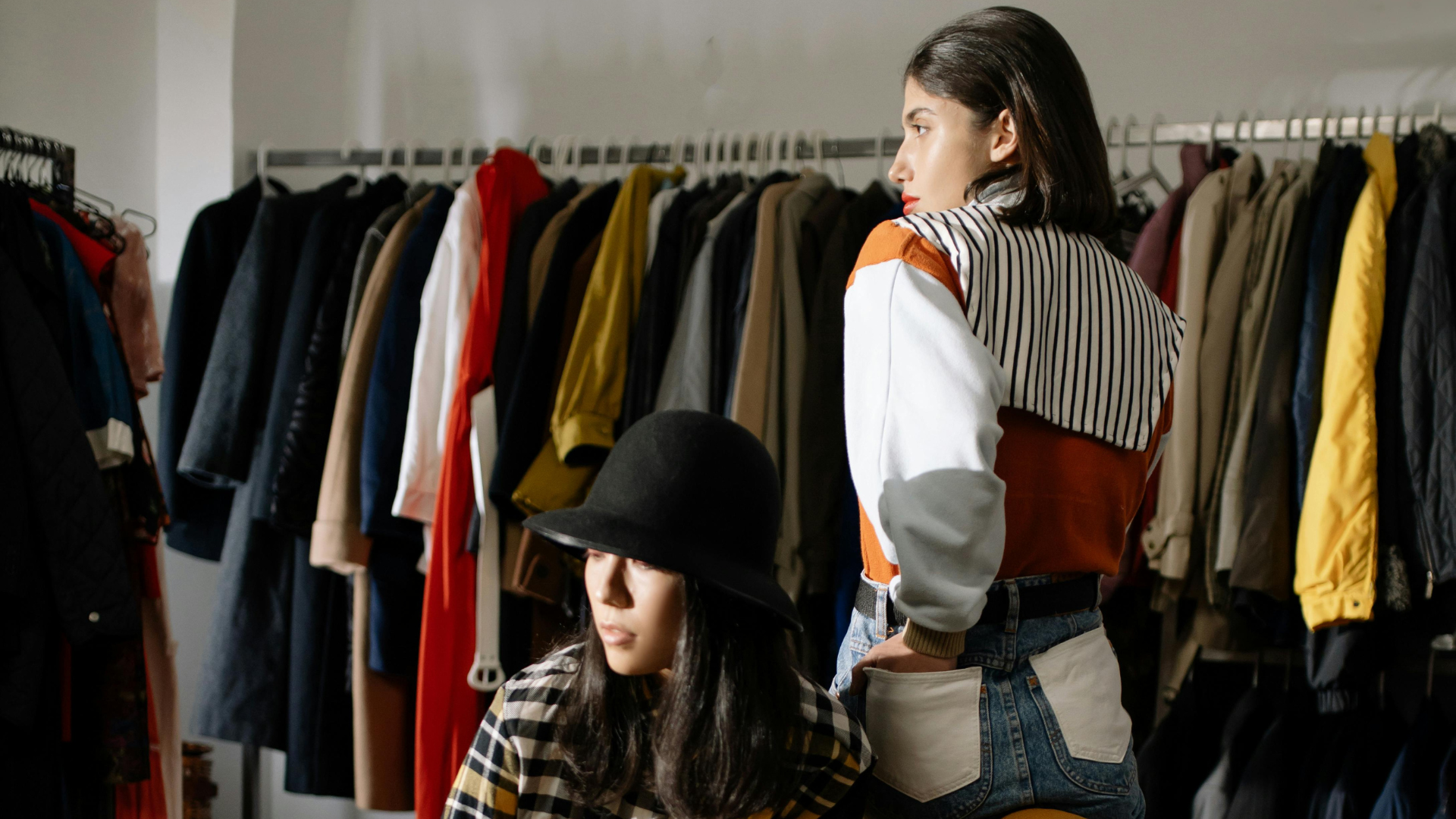 Jackets and Sweatshirts: Luxury Trends in Italy