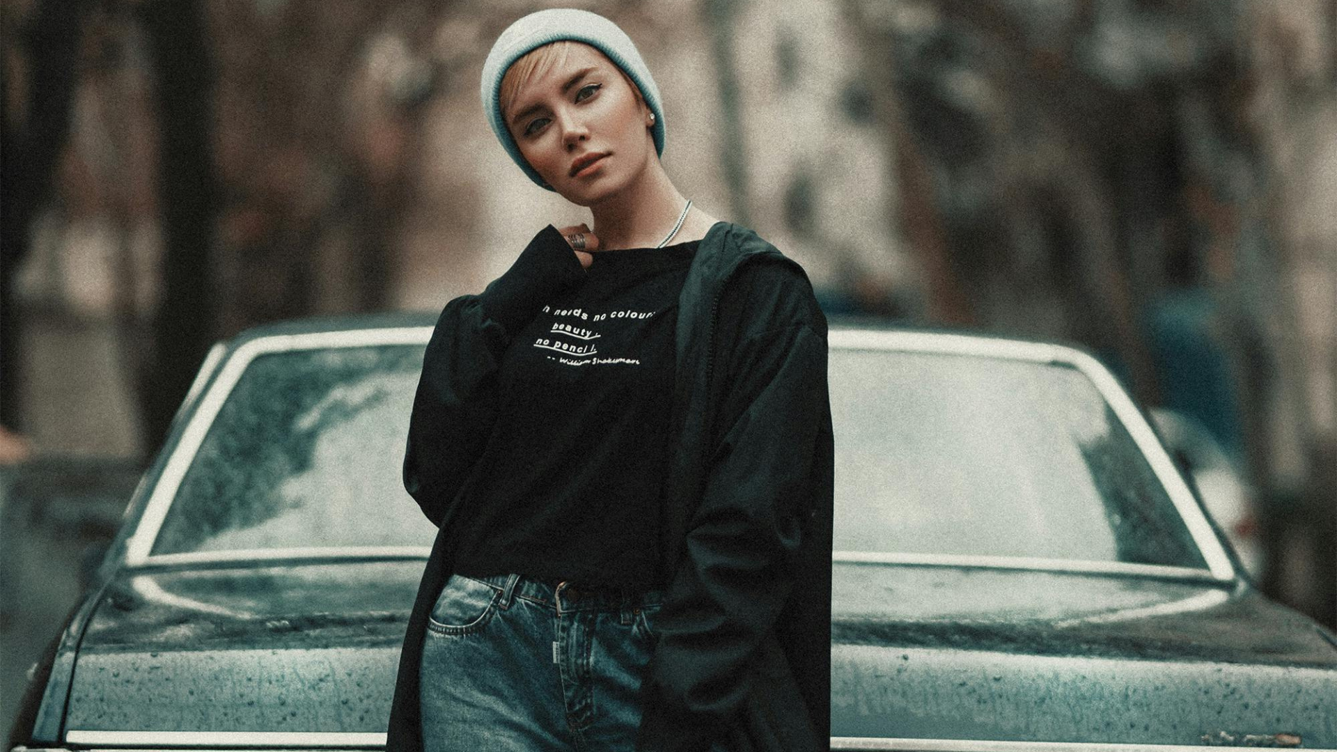 Hoodies and Sweatshirts: Premium Italian Gifts