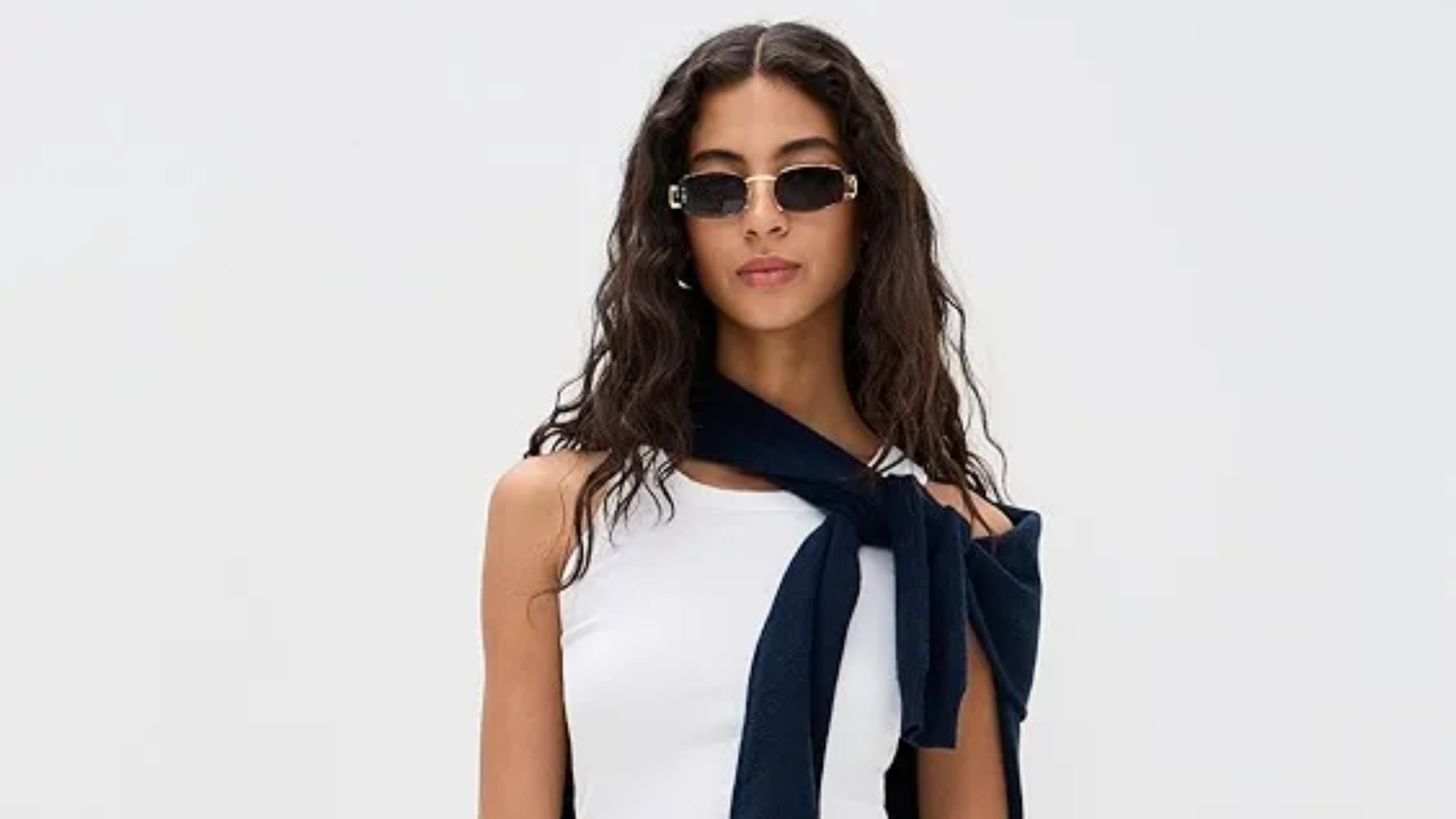 Merino Wool Scarves: Gift Warmth & Style