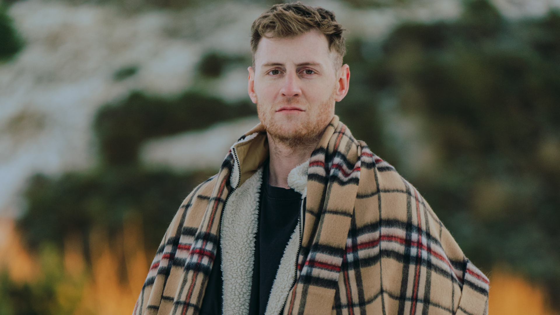 Stylish Wool Scarves: Perfect Christmas Gifts