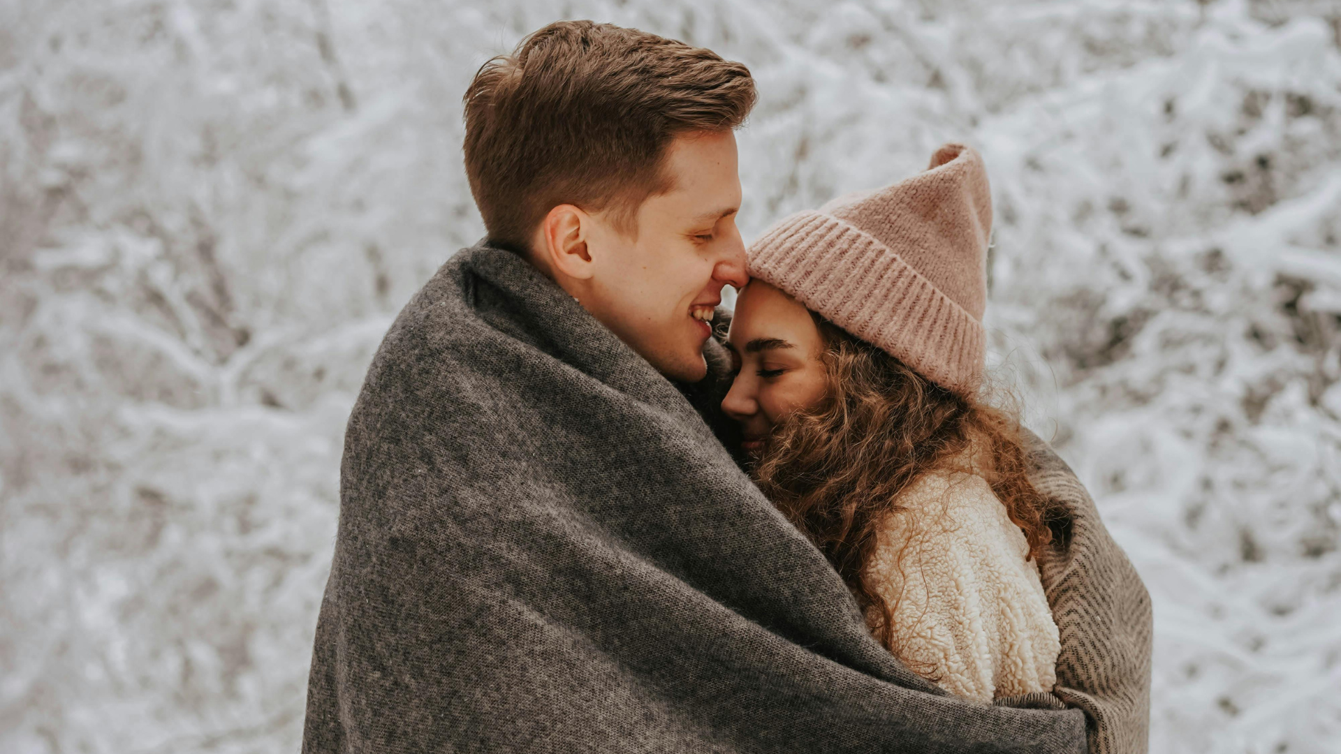 Best Christmas Gifts 2025: Scottish Scarves