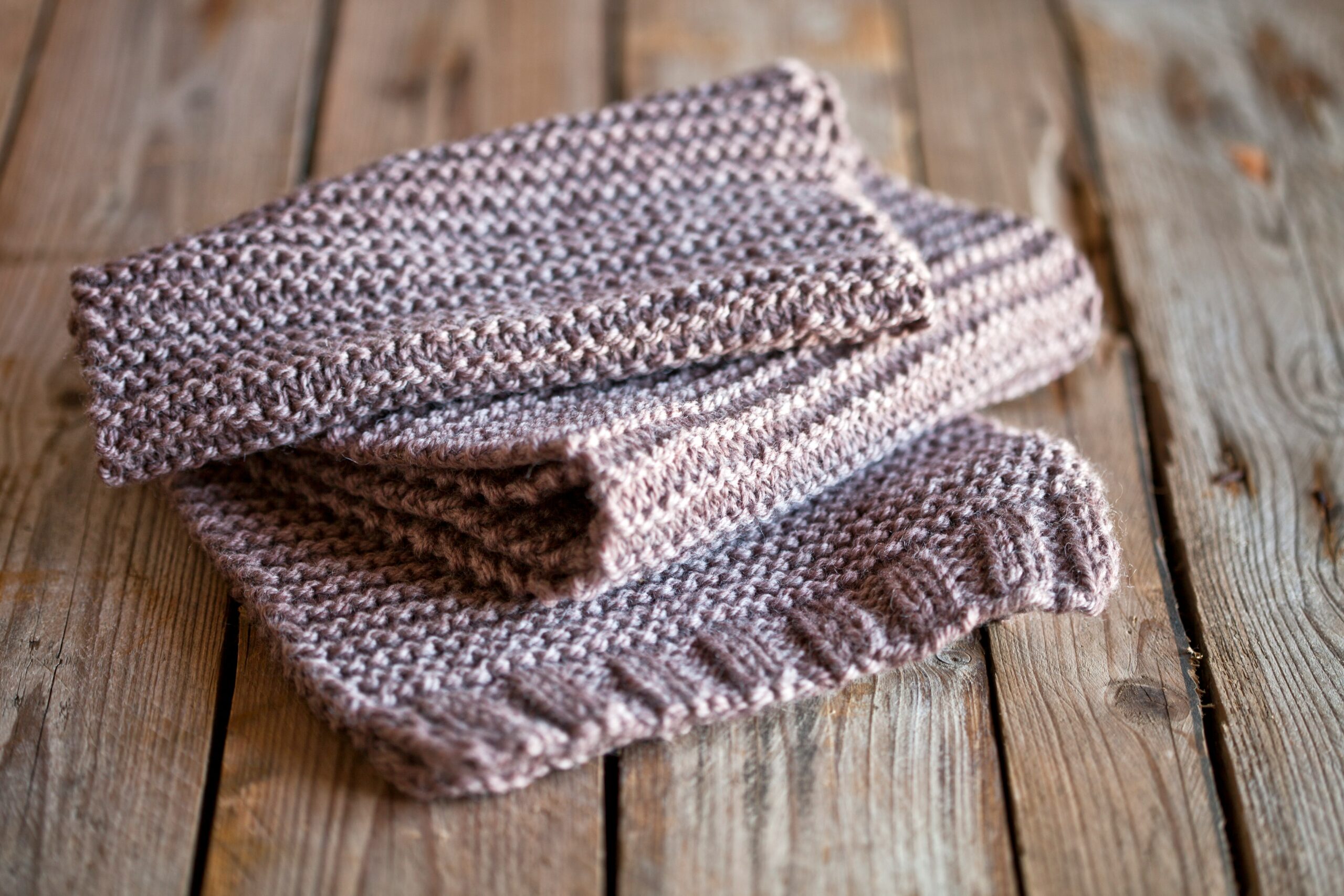 Cashmere Scarves on Budget: Where to Find Affordable Yet Luxury Scarves
